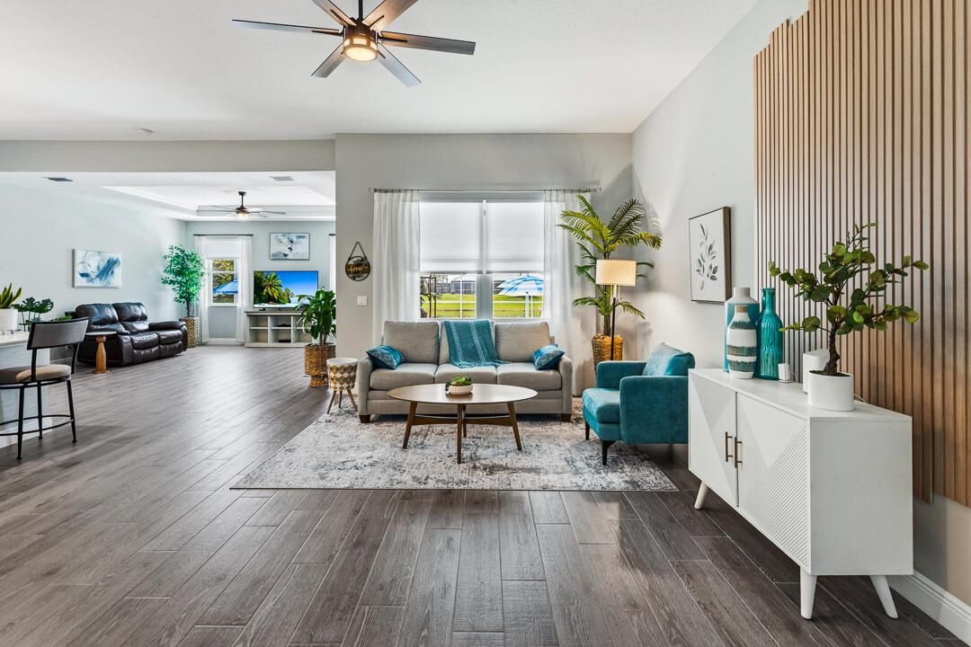2549 SE Lyman Circle-36