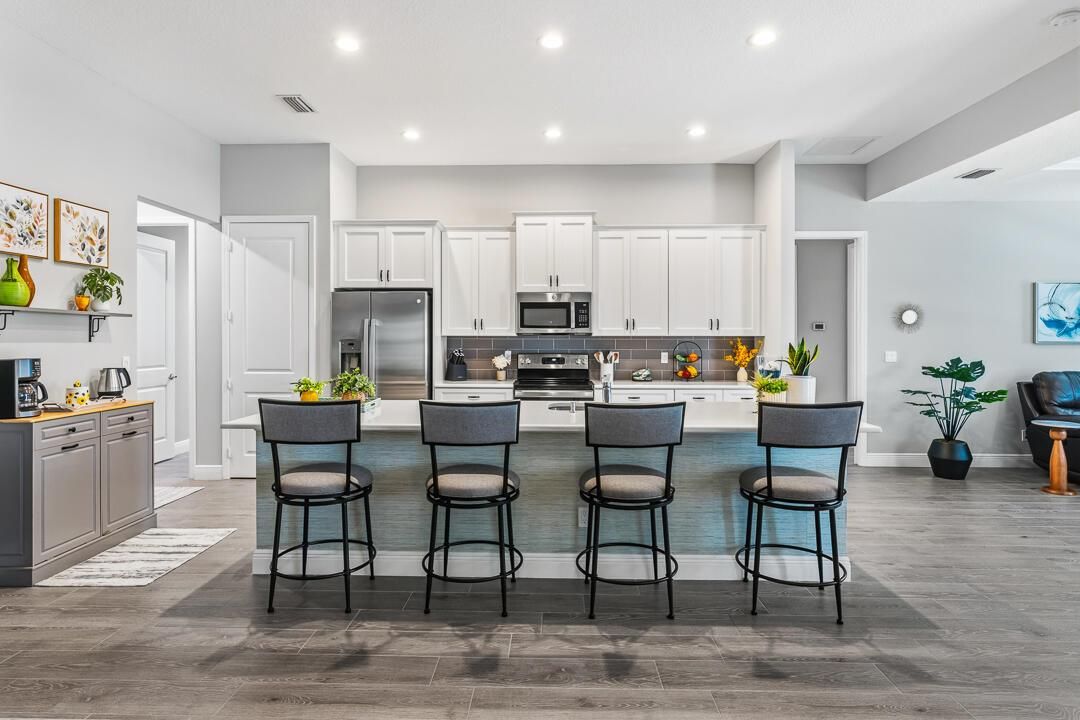 2549 SE Lyman Circle-21