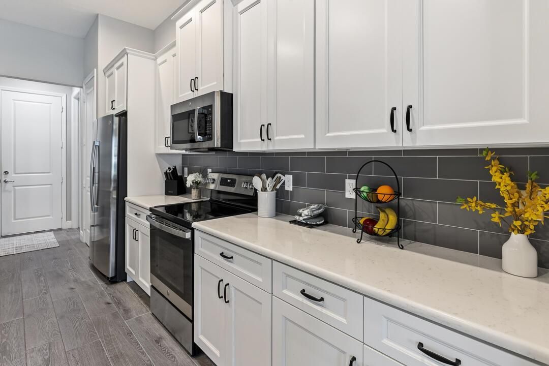 2549 SE Lyman Circle-39