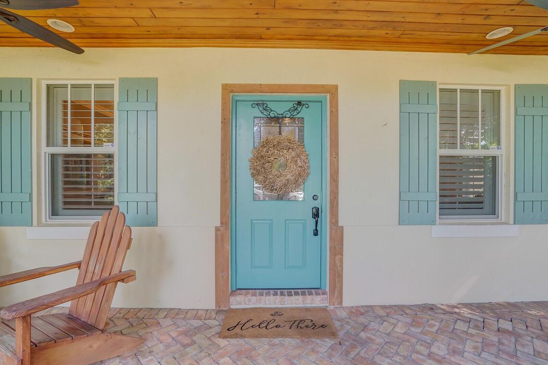 715 SW 25th Place