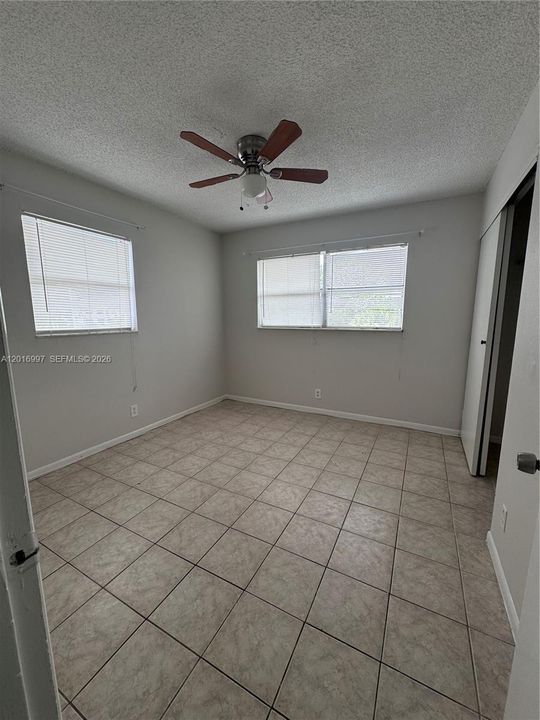 For Sale: $224,900 (3 beds, 2 baths, 1000 Square Feet)