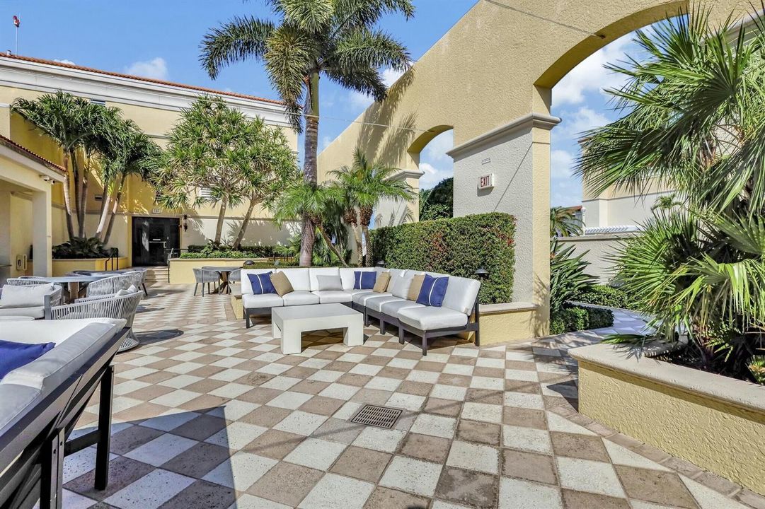 LANIA