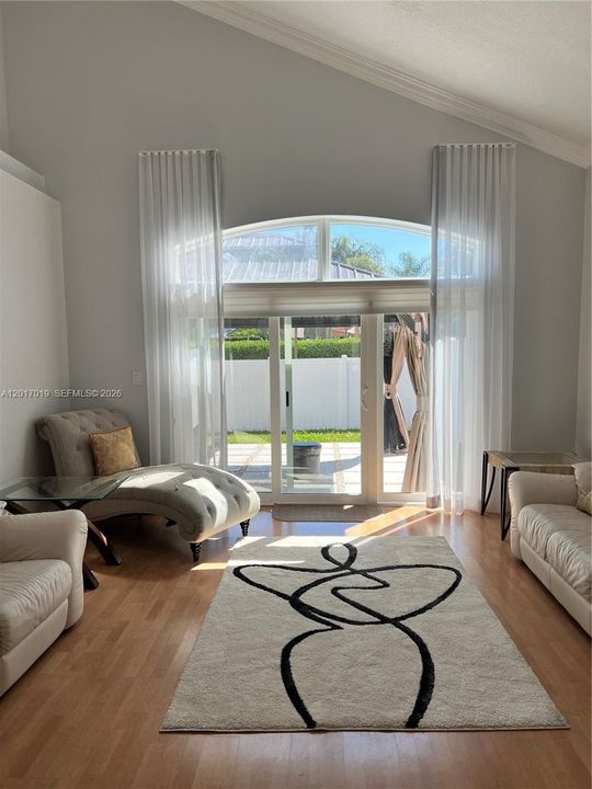For Sale: $740,000 (4 beds, 3 baths, 2106 Square Feet)