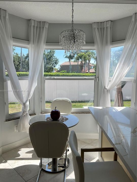For Sale: $740,000 (4 beds, 3 baths, 2106 Square Feet)