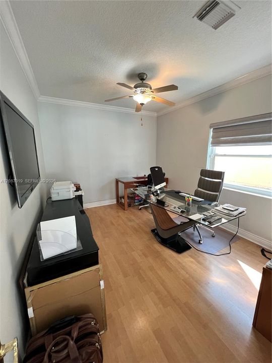 For Sale: $740,000 (4 beds, 3 baths, 2106 Square Feet)