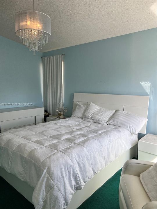 For Sale: $740,000 (4 beds, 3 baths, 2106 Square Feet)