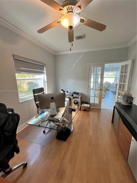 For Sale: $740,000 (4 beds, 3 baths, 2106 Square Feet)