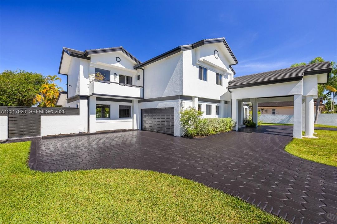 На продажу: $2,399,517 (4 спален, 4 ванн, 3170 Квадратных фут)