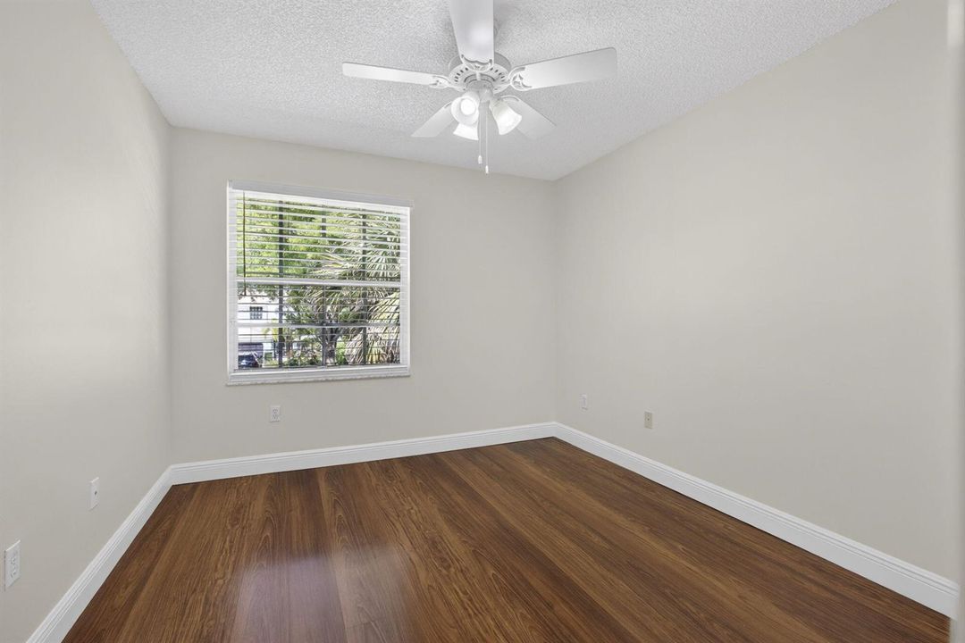 27-web-or-mls-BS1A5822
