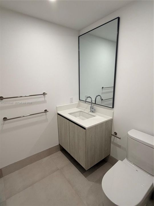 For Sale: $1,850,000 (2 beds, 2 baths, 1329 Square Feet)