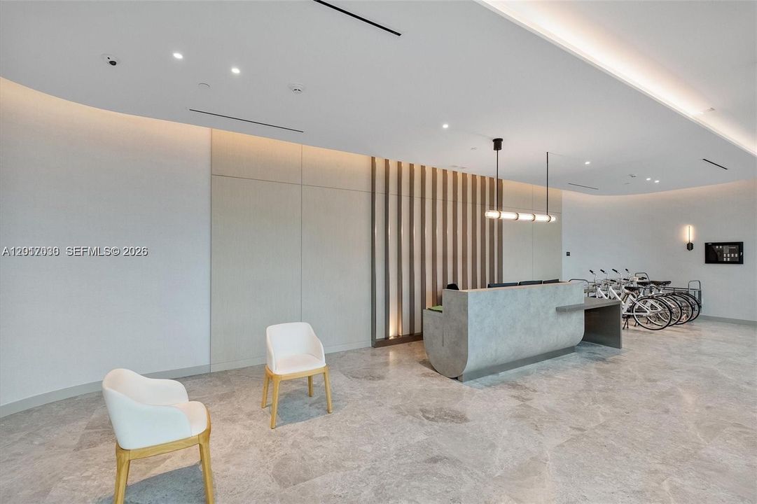 For Sale: $1,850,000 (2 beds, 2 baths, 1329 Square Feet)