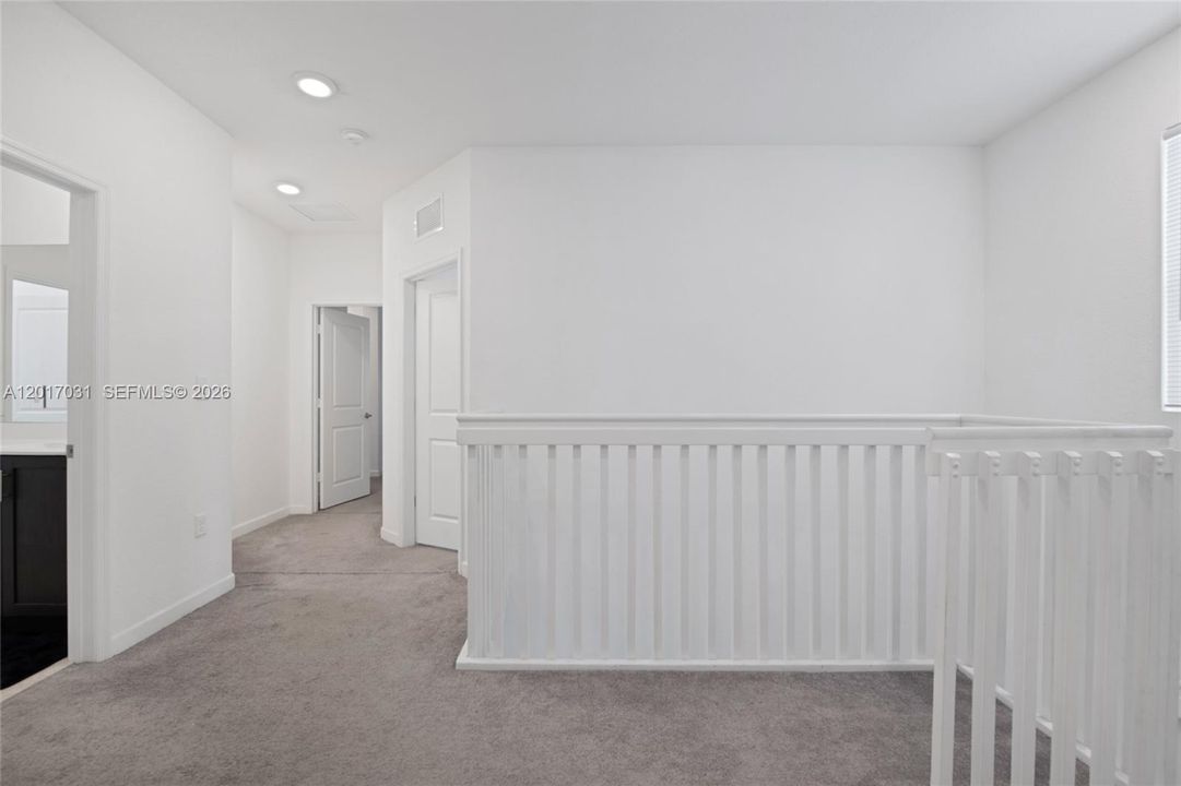 На продажу: $579,900 (4 спален, 3 ванн, 2655 Квадратных фут)
