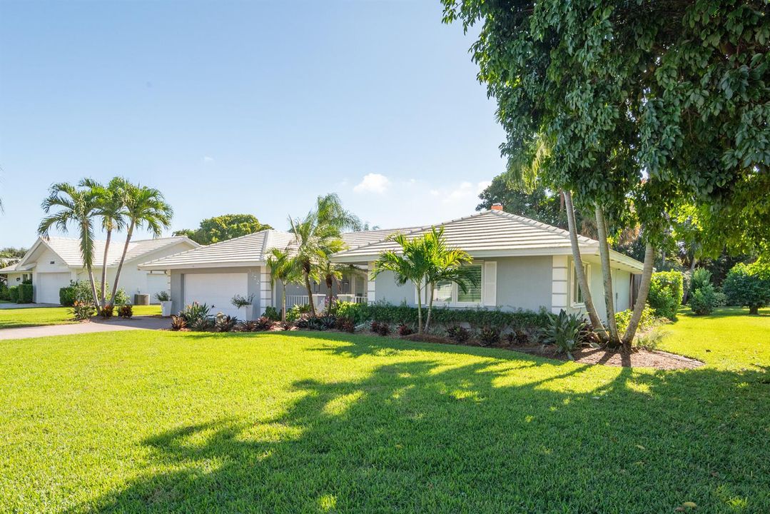 © Clark- 3372 Se Court Drive-034