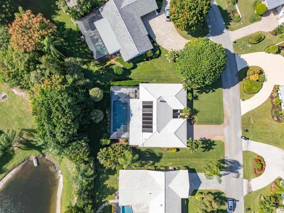 © Clark- 3372 Se Court Drive-041