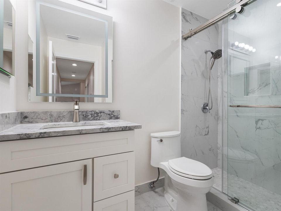 Guest Bath 1
