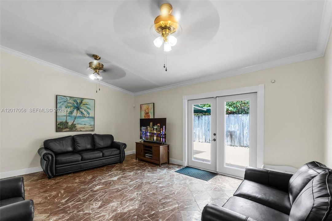 Недавно продано: $625,000 (4 спален, 2 ванн, 1536 Квадратных фут)