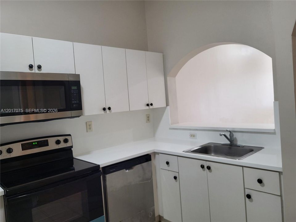 En Venta: $175,000 (2 camas, 2 baños, 815 Pies cuadrados)