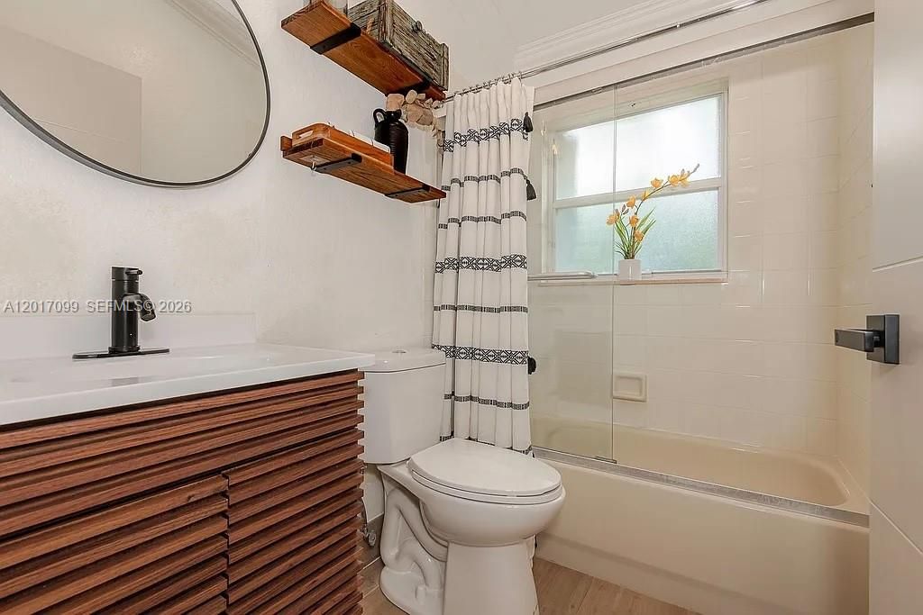 В аренду: $5,600 (4 спален, 3 ванн, 2554 Квадратных фут)