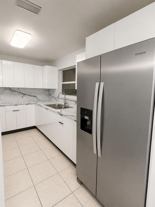 Recently Sold: $625,000 (3 beds, 2 baths, 2124 Square Feet)