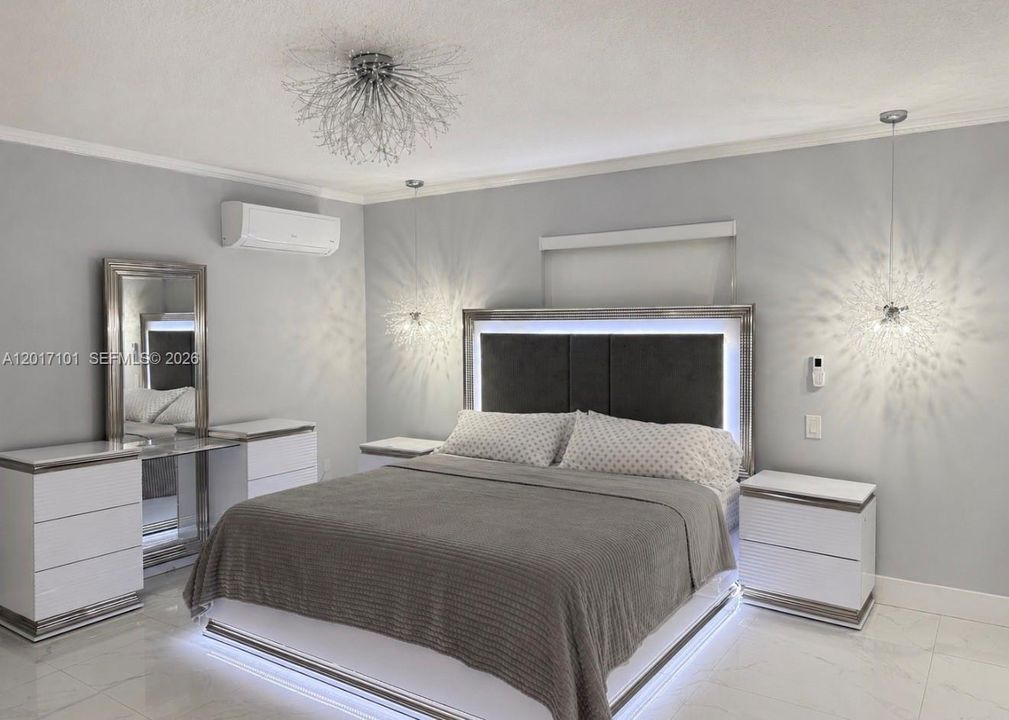 For Rent: $3,850 (3 beds, 2 baths, 1786 Square Feet)