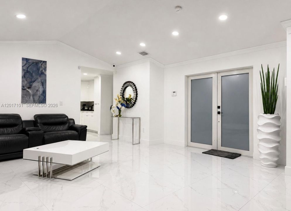 For Rent: $3,850 (3 beds, 2 baths, 1786 Square Feet)