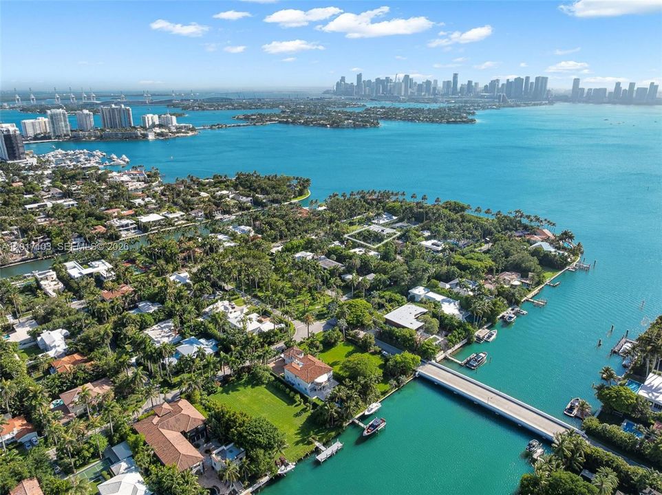 For Sale: $19,750,000 (6 beds, 6 baths, 5768 Square Feet)