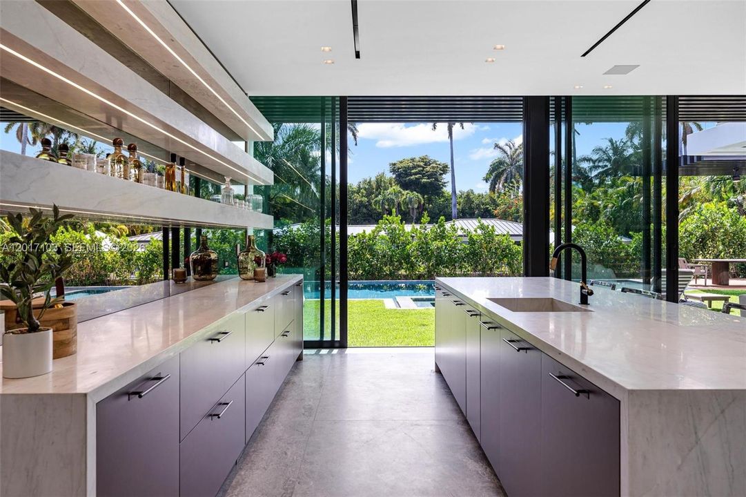 For Sale: $19,750,000 (6 beds, 6 baths, 5768 Square Feet)