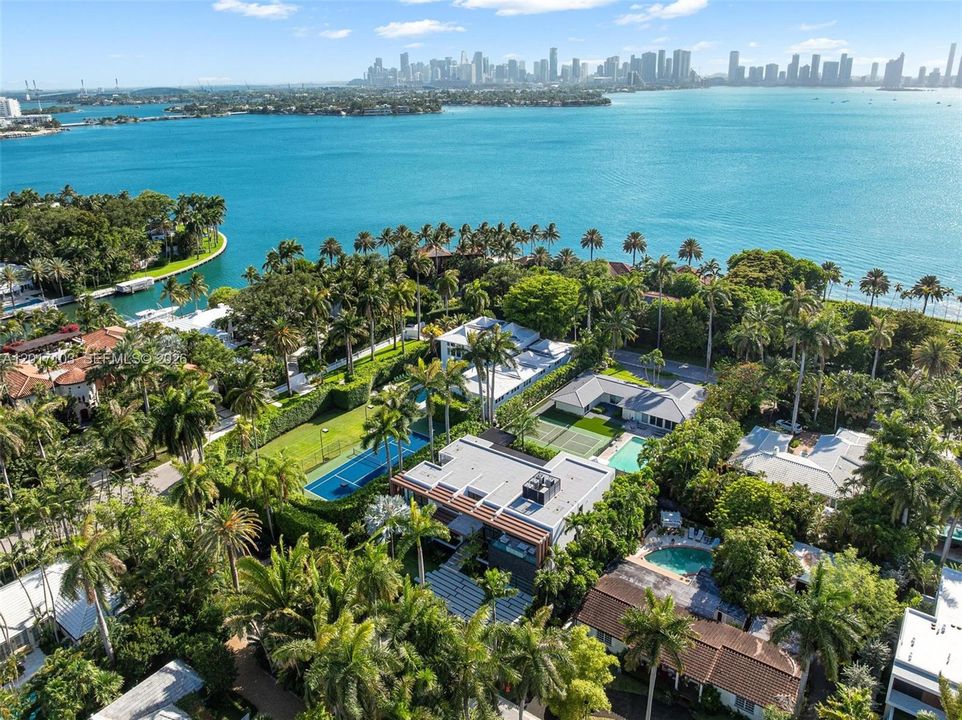 For Sale: $19,750,000 (6 beds, 6 baths, 5768 Square Feet)