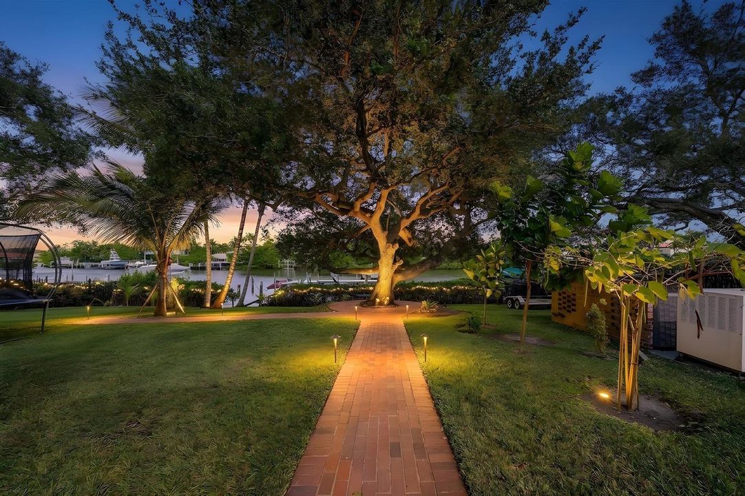 19153 SE Jupiter River Drive
