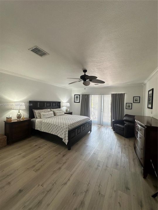 В аренду: $7,900 (4 спален, 4 ванн, 2882 Квадратных фут)
