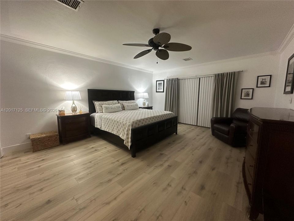 В аренду: $7,900 (4 спален, 4 ванн, 2882 Квадратных фут)