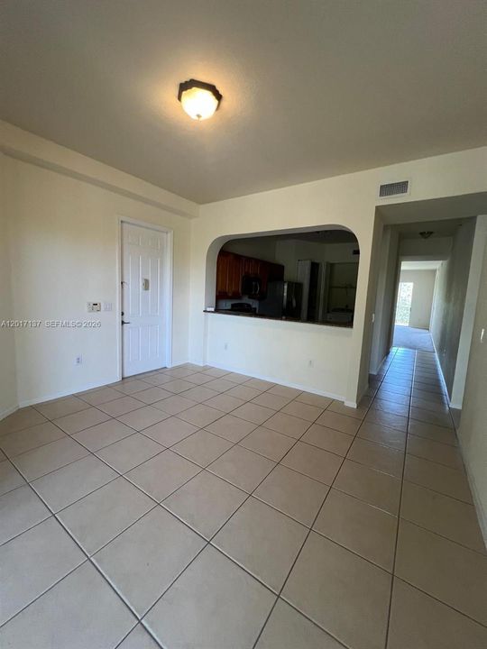 For Sale: $350,000 (3 beds, 2 baths, 1707 Square Feet)