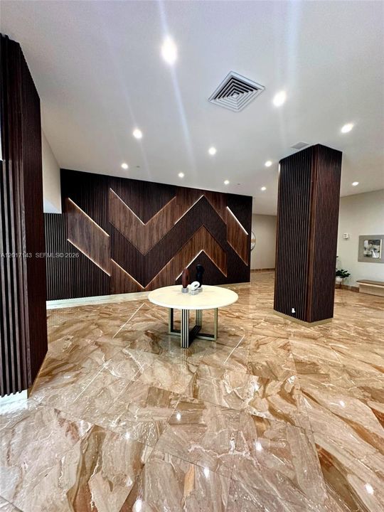В аренду: $5,000 (2 спален, 2 ванн, 1630 Квадратных фут)