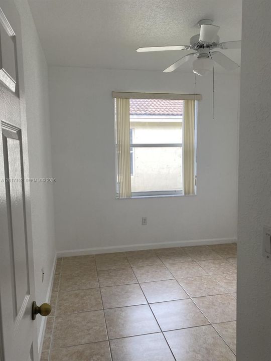 Active With Contract: $4,000 (4 beds, 2 baths, 1796 Square Feet)