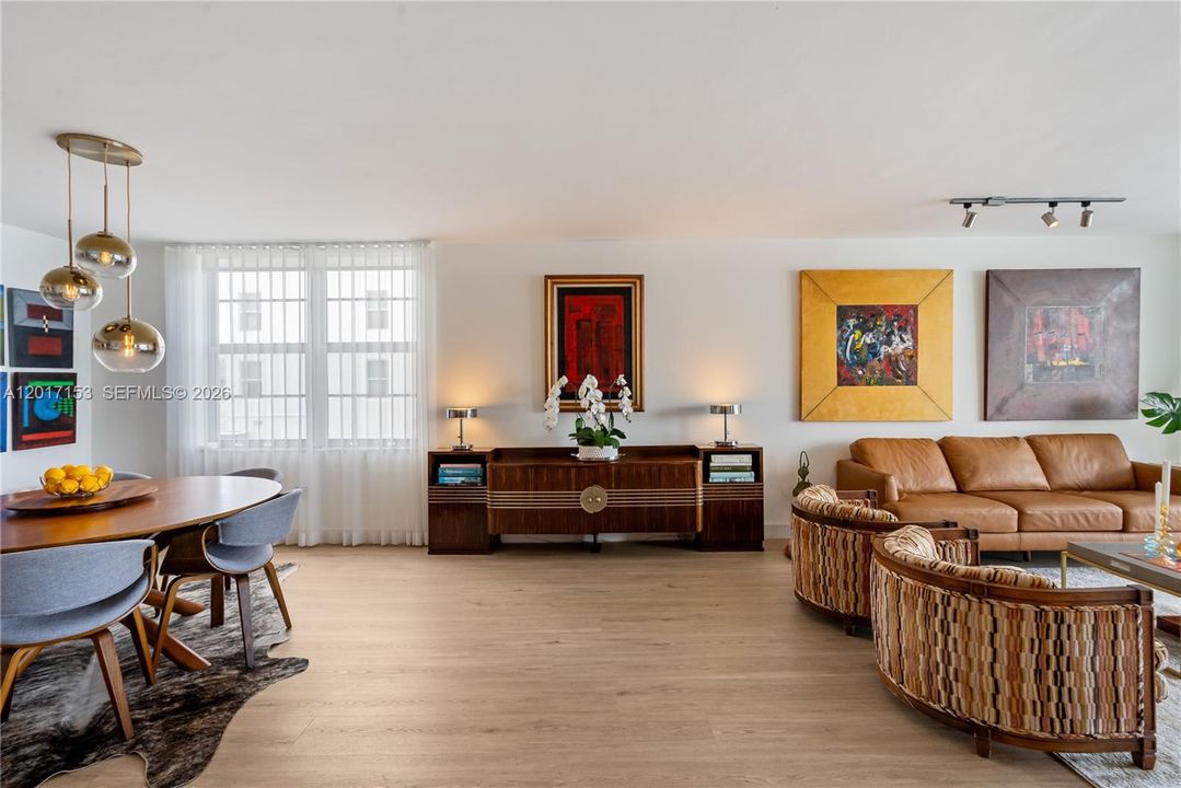 For Sale: $1,000,000 (2 beds, 2 baths, 1630 Square Feet)