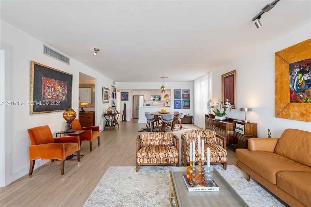 For Sale: $1,000,000 (2 beds, 2 baths, 1630 Square Feet)