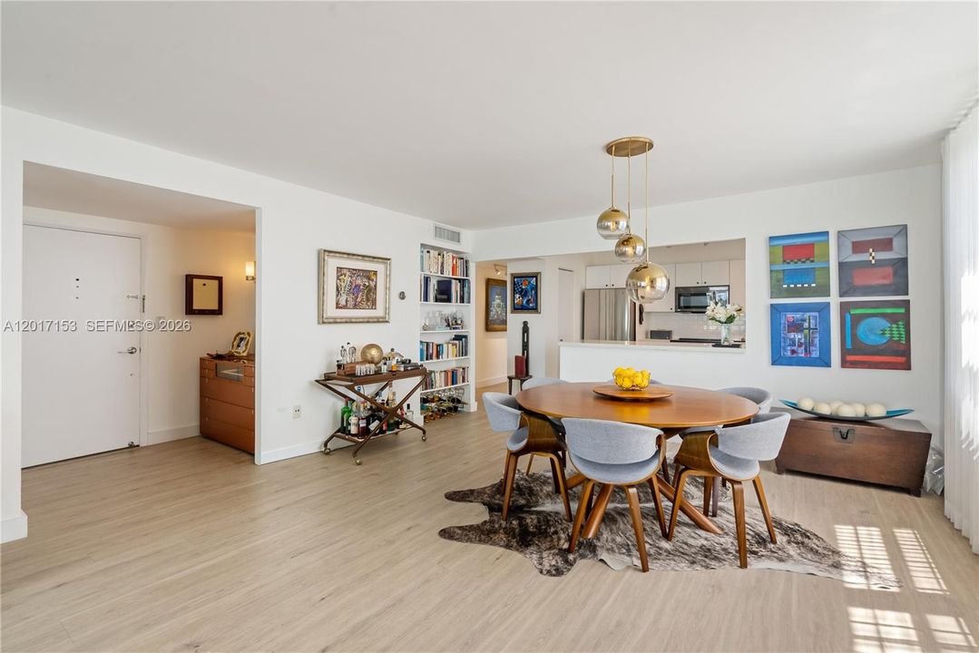 For Sale: $1,000,000 (2 beds, 2 baths, 1630 Square Feet)