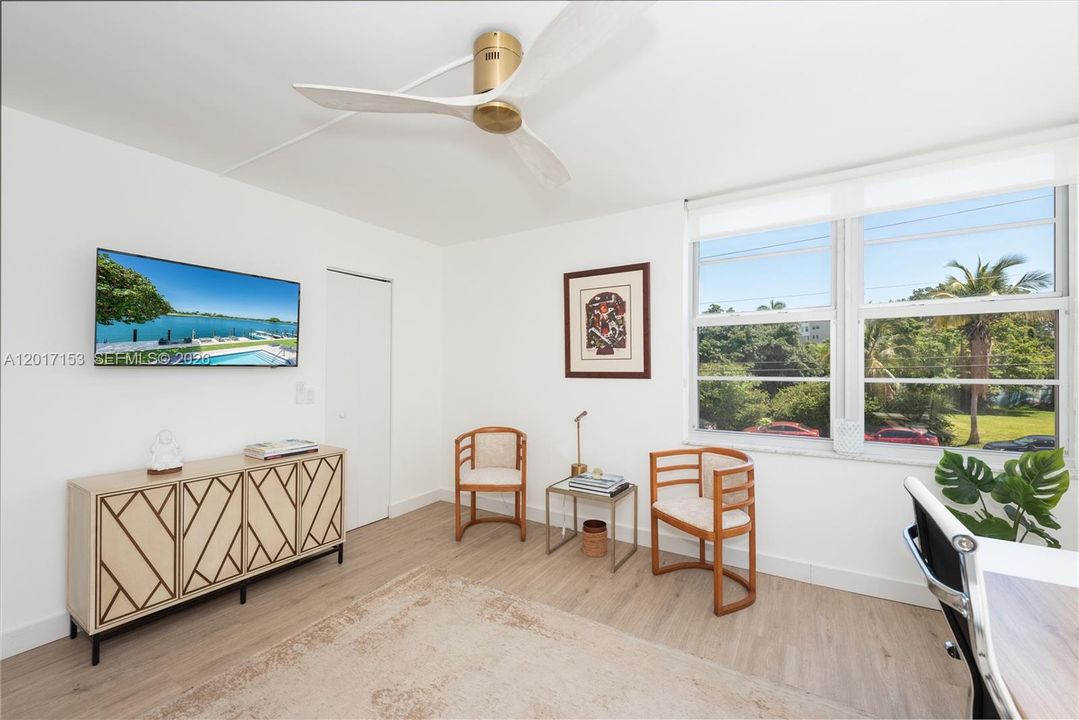 For Sale: $1,000,000 (2 beds, 2 baths, 1630 Square Feet)