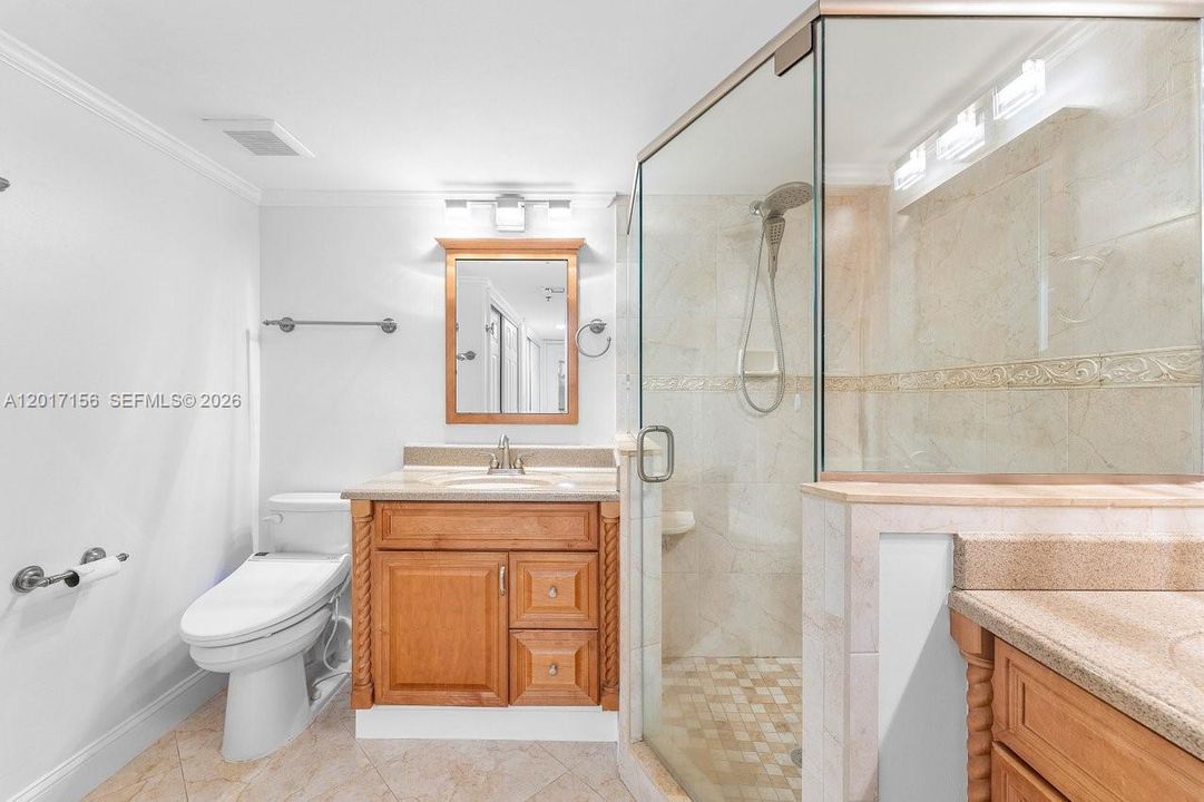 For Rent: $4,200 (2 beds, 2 baths, 2024 Square Feet)