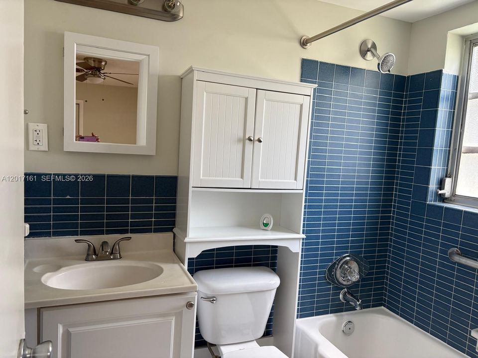 For Rent: $1,900 (1 beds, 1 baths, 508 Square Feet)