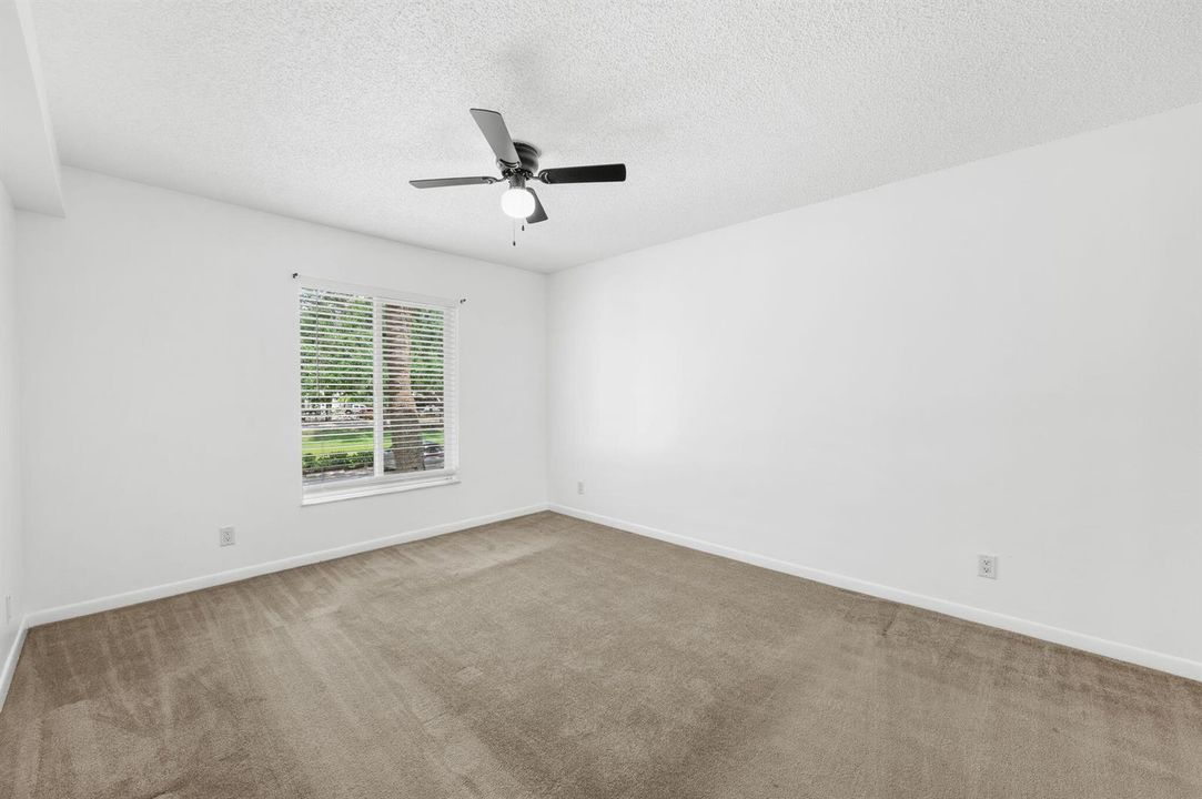 17-web-or-mls-2506 SE Anchorage Cove apt