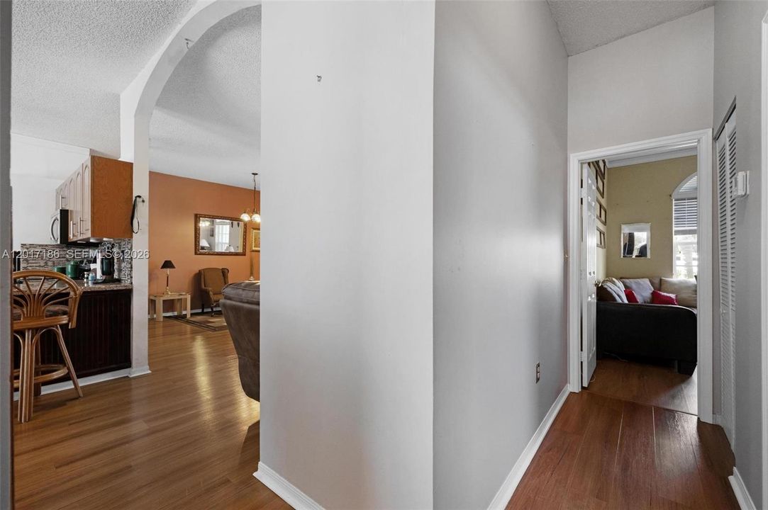 На продажу: $509,000 (3 спален, 2 ванн, 1654 Квадратных фут)