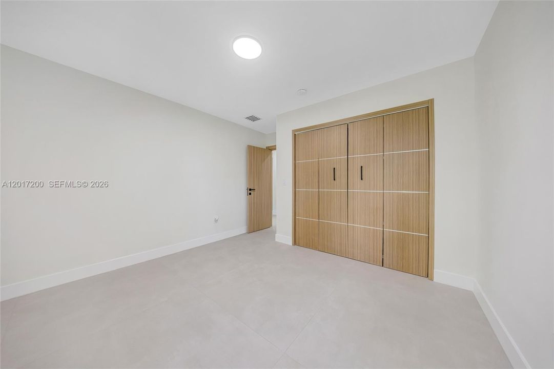 Недавно продано: $1,595,000 (4 спален, 3 ванн, 2466 Квадратных фут)