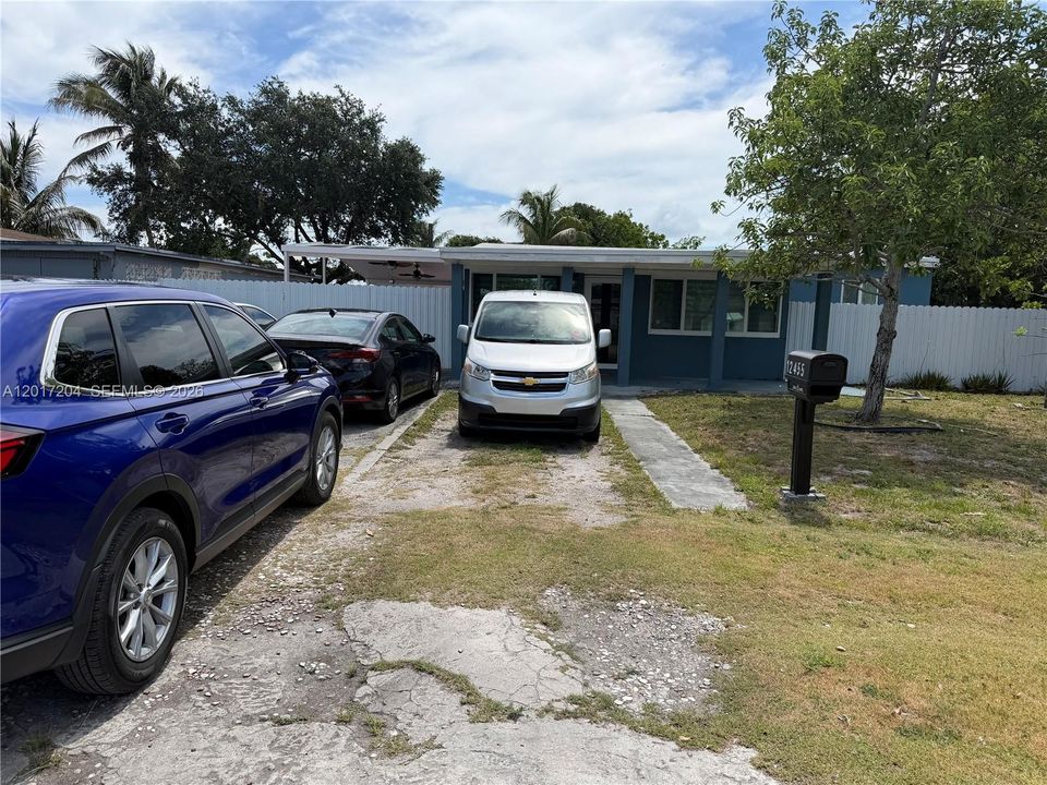 Activo con contrato: $525,000 (3 camas, 1 baños, 851 Pies cuadrados)