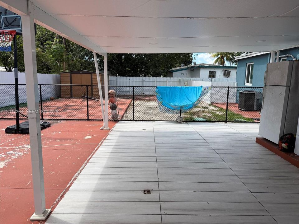 Activo con contrato: $525,000 (3 camas, 1 baños, 851 Pies cuadrados)
