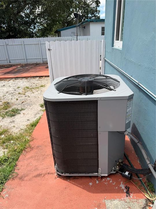 Activo con contrato: $525,000 (3 camas, 1 baños, 851 Pies cuadrados)