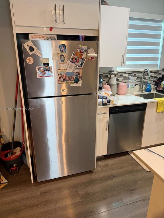 Activo con contrato: $525,000 (3 camas, 1 baños, 851 Pies cuadrados)