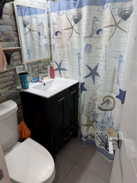 Activo con contrato: $525,000 (3 camas, 1 baños, 851 Pies cuadrados)