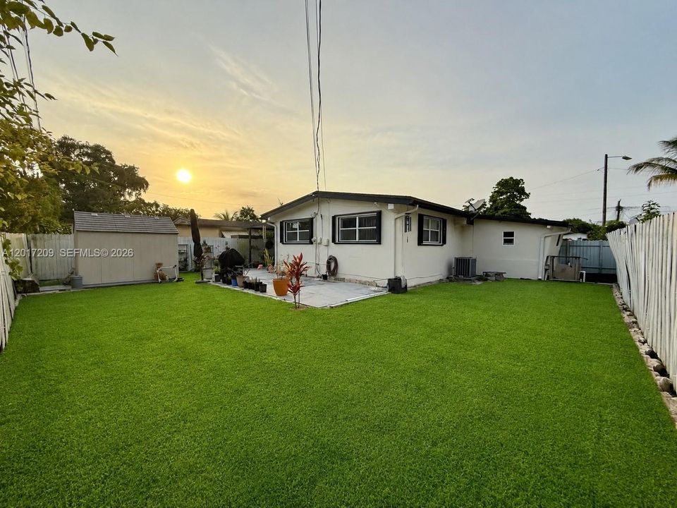 Images have been virtually enhanced and digitally edited for marketing purposes. Actual property conditions may vary.