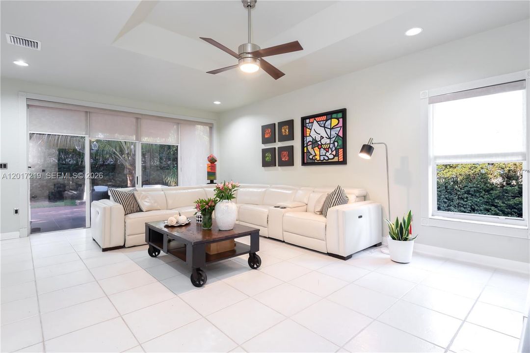 For Sale: $1,399,900 (5 beds, 3 baths, 3052 Square Feet)